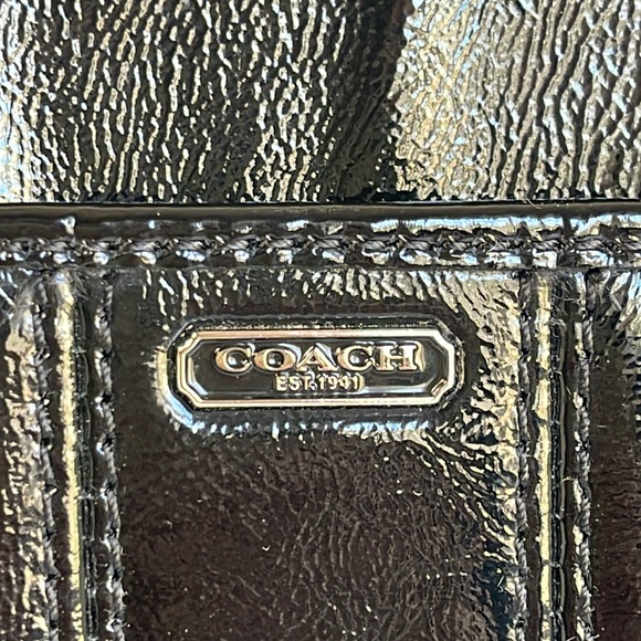 COACH Ipad Case - Picture 2 of 14